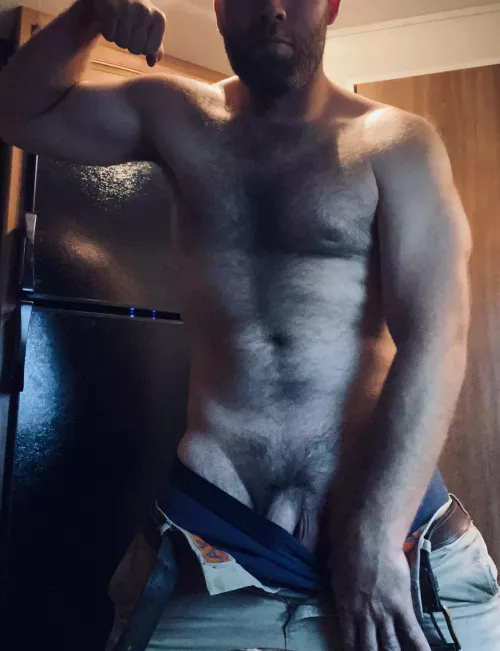 You’ve got this 6’5” dadbod alone in the camper…what’s your move?