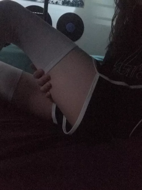 Am I cute to youu😖