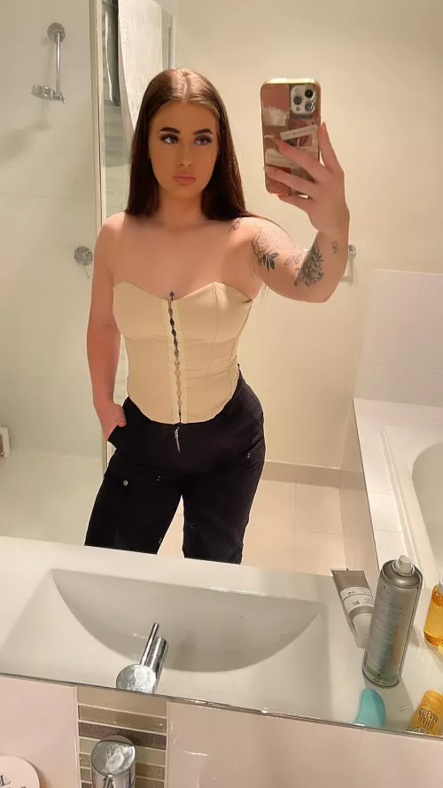 Am I hot enough for this subreddit?