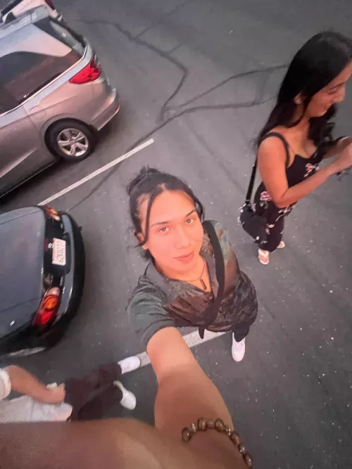 Any pc gamers? just looking for new friends (: