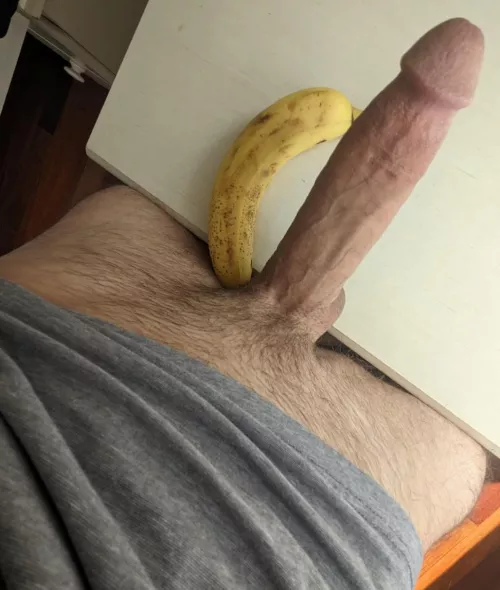 Banana for scale! Both a healthy morning snack 😉