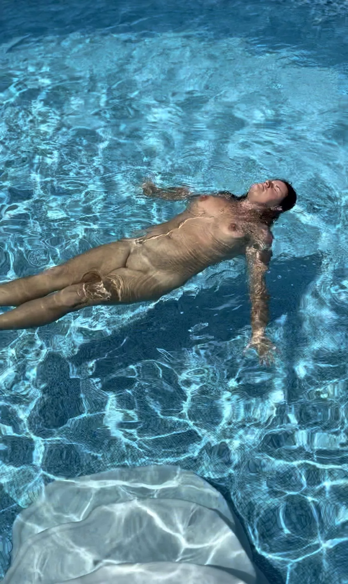 Can you open my legs and pound me?