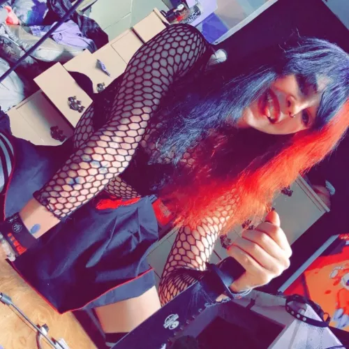 Do you think I look girly enough?🖤❤️🖤❤️🖤❤️🖤❤️🖤