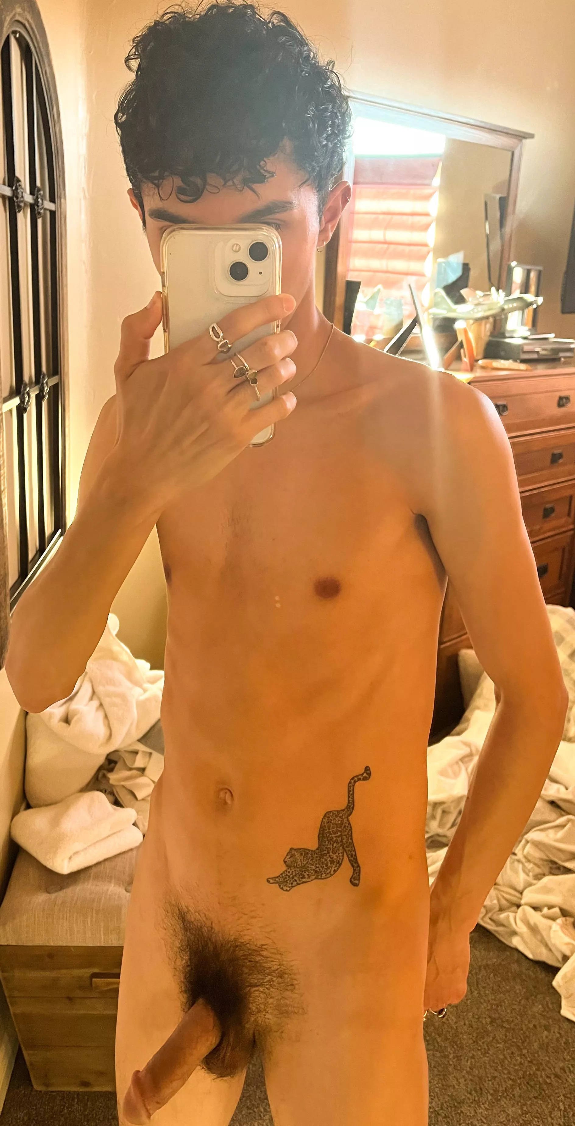 Does my hair match my bush?