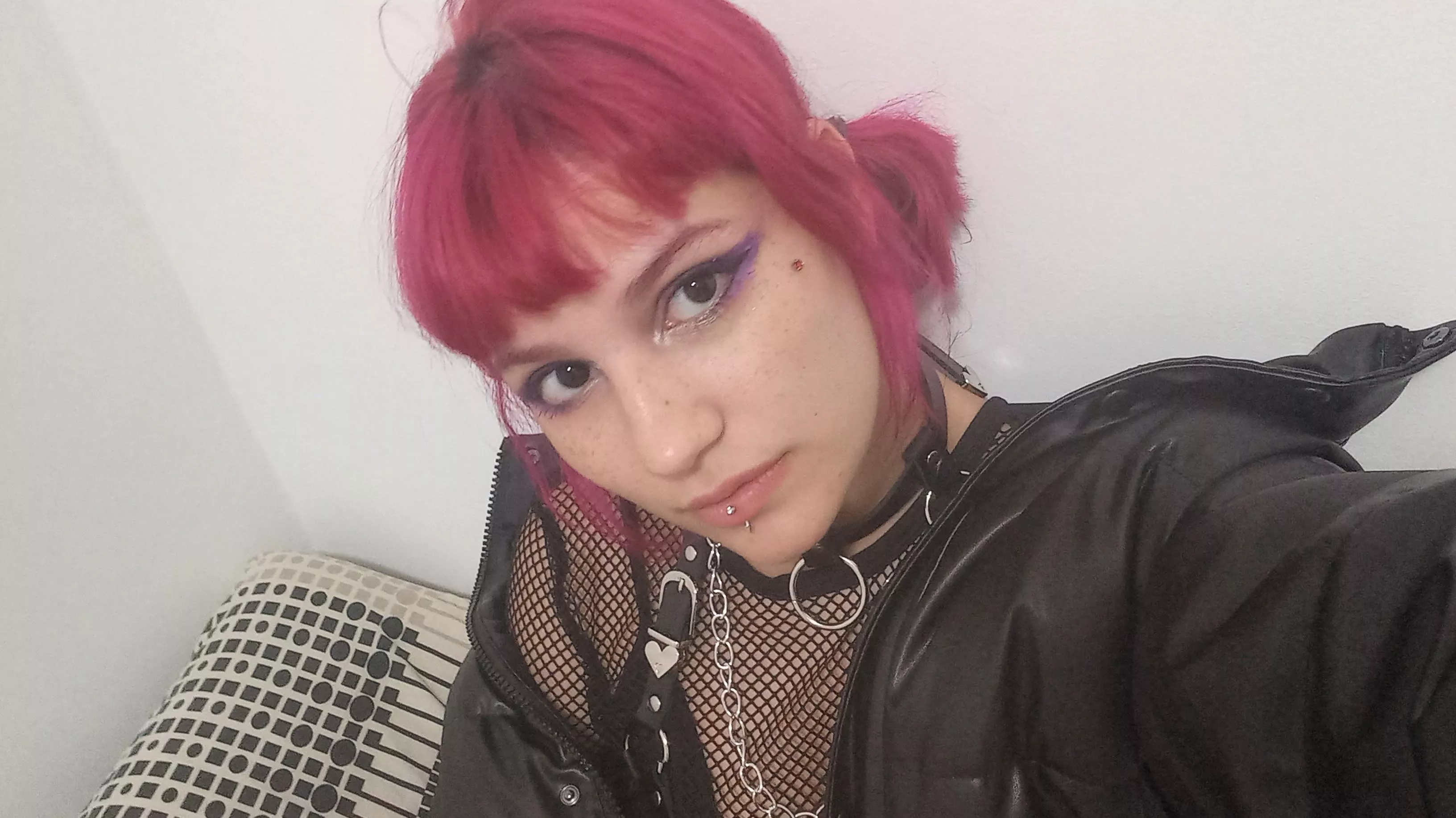 every girl is kawaiier with bangs