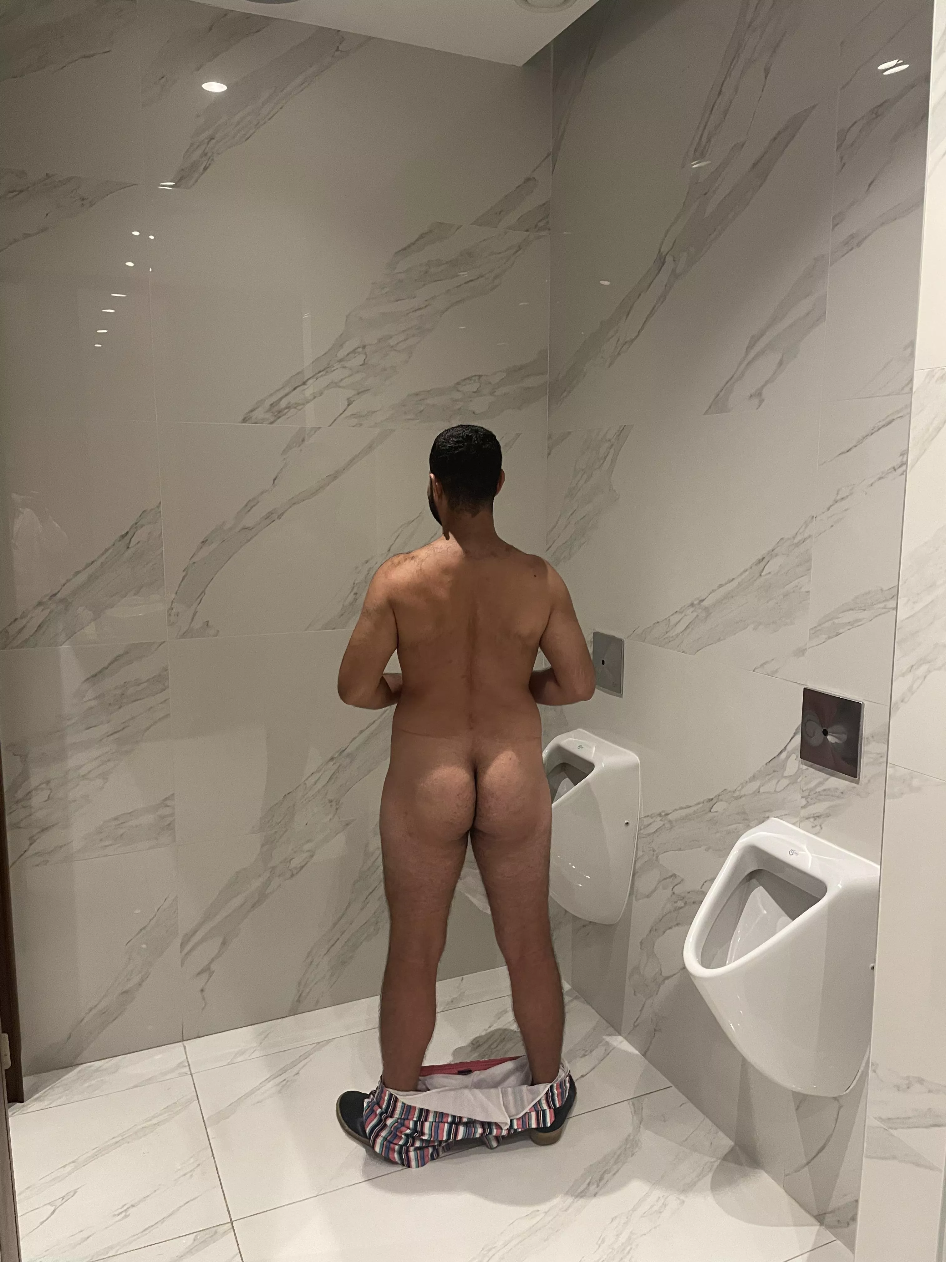 Friend said I have a woman’s ass cuz the cheeks are big.. thoughts?