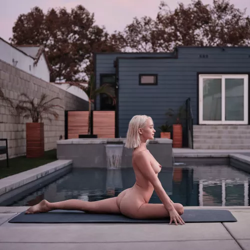 Half Pigeon Pose 💛