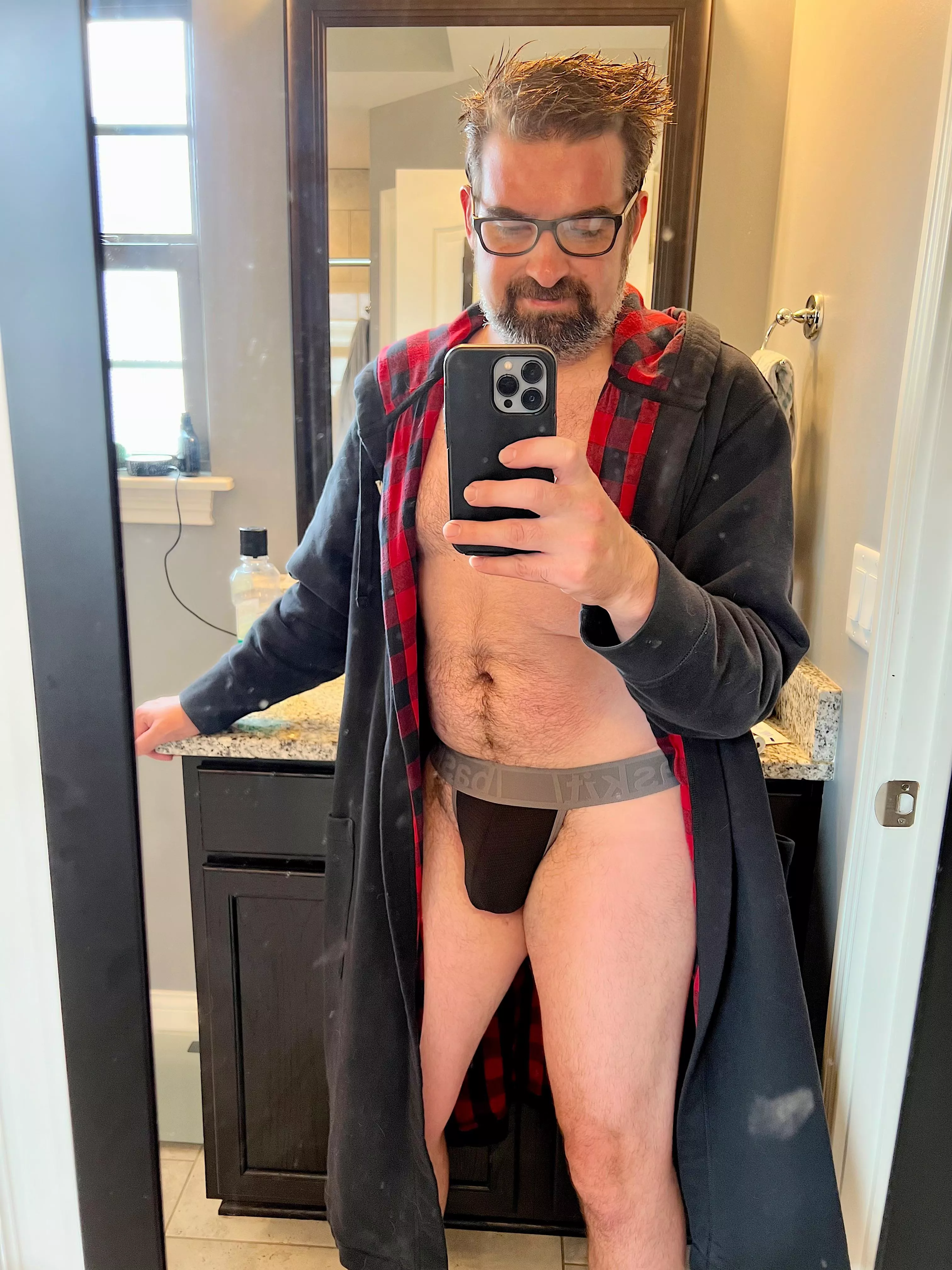 How do I look in my underwear and robe? 😉