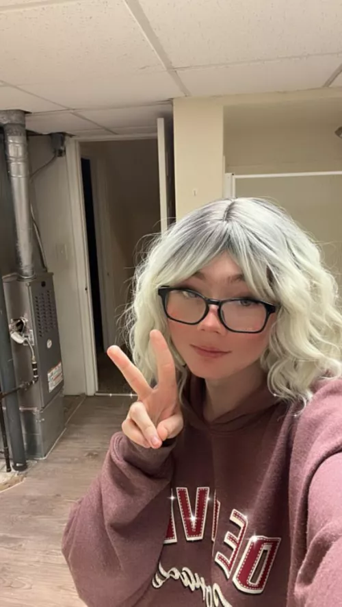 How does this wig look?