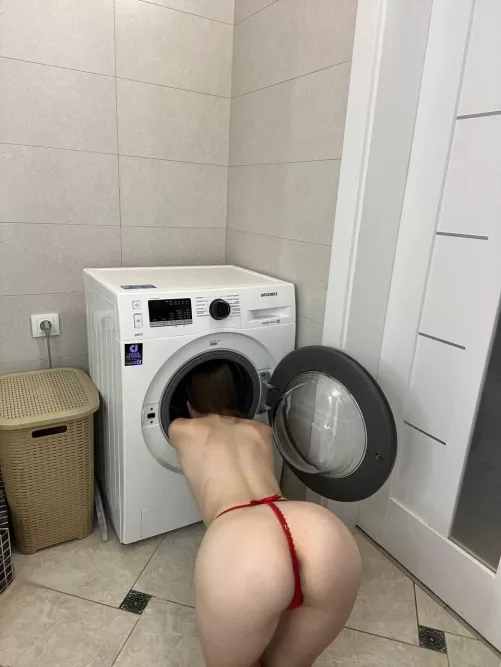 i love tiny thongs <19