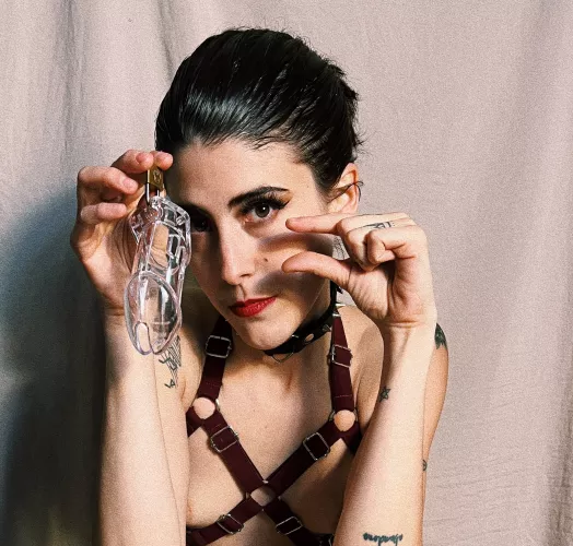 I think my cage is too big for ur shrimp! Im going to think some special rules for a little tiny cock like yours!