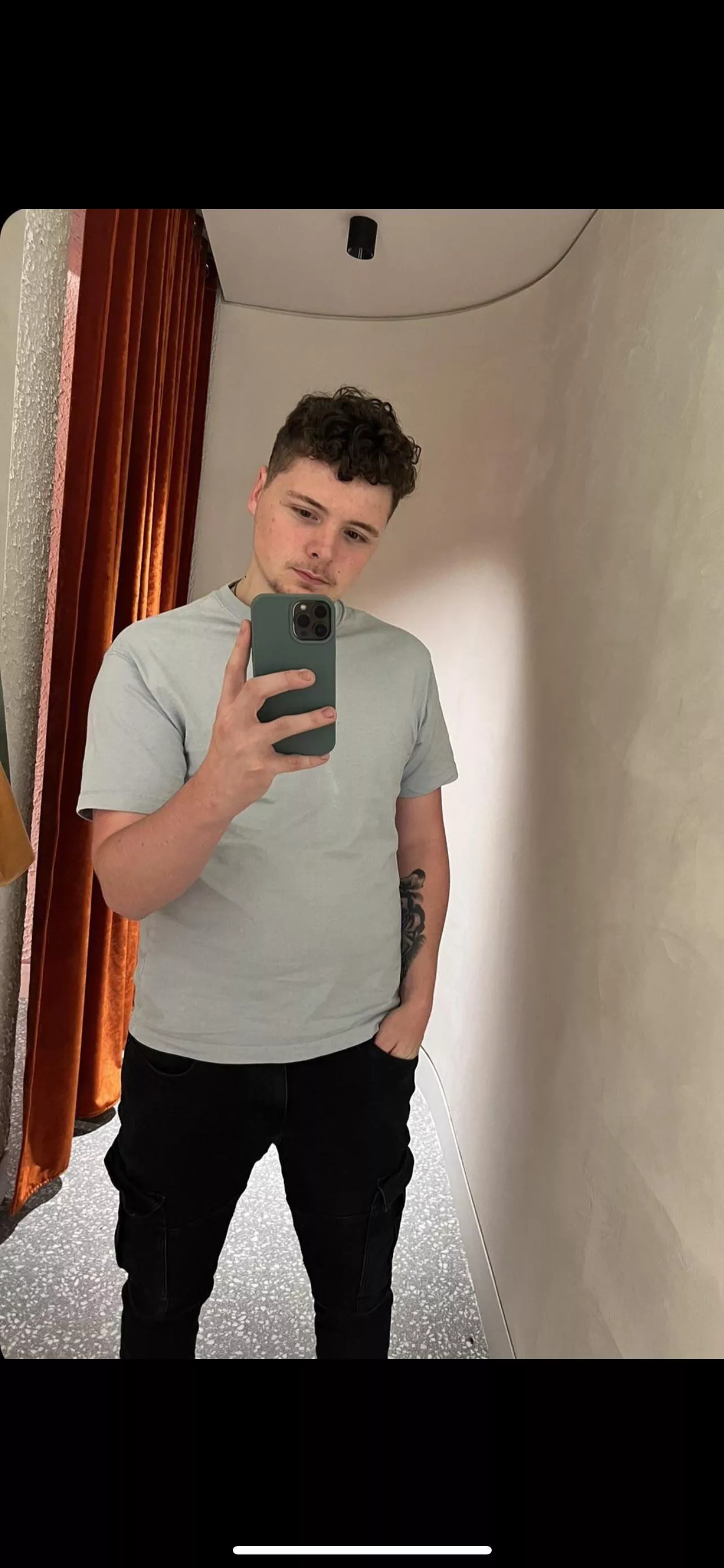 I’m 21, never been with a guy. Wanted opinions on myself I’m 21, never been with a guy. Wanted opinions on myself