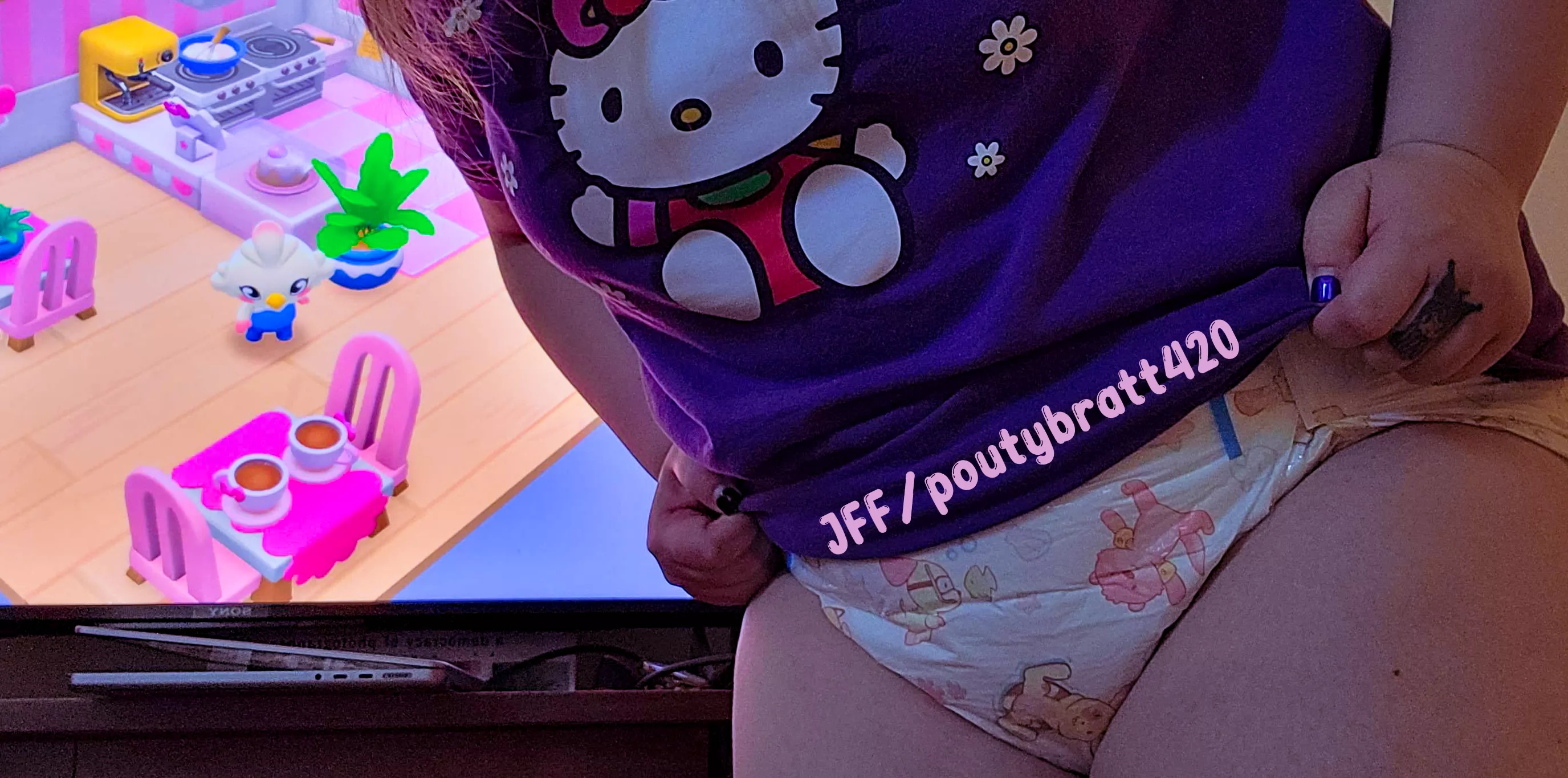 I'm too busy playing hello kitty island adventure :3