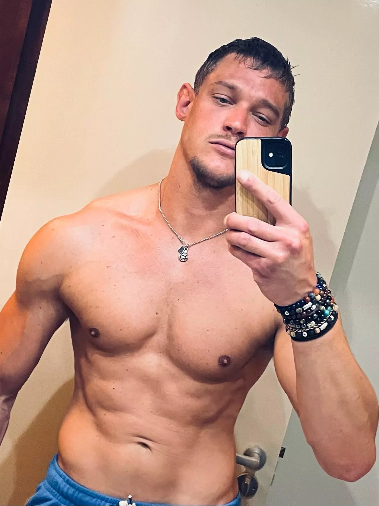 Looking for a boyfriend for new workout!