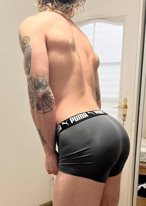 My booty was made for slapping