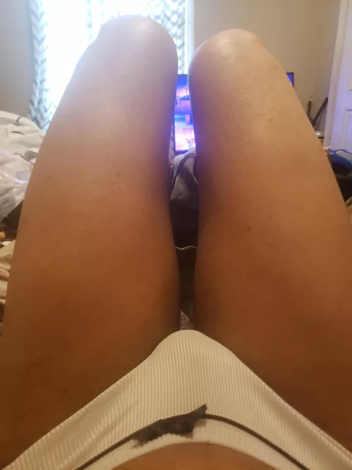 Soft legs squishable