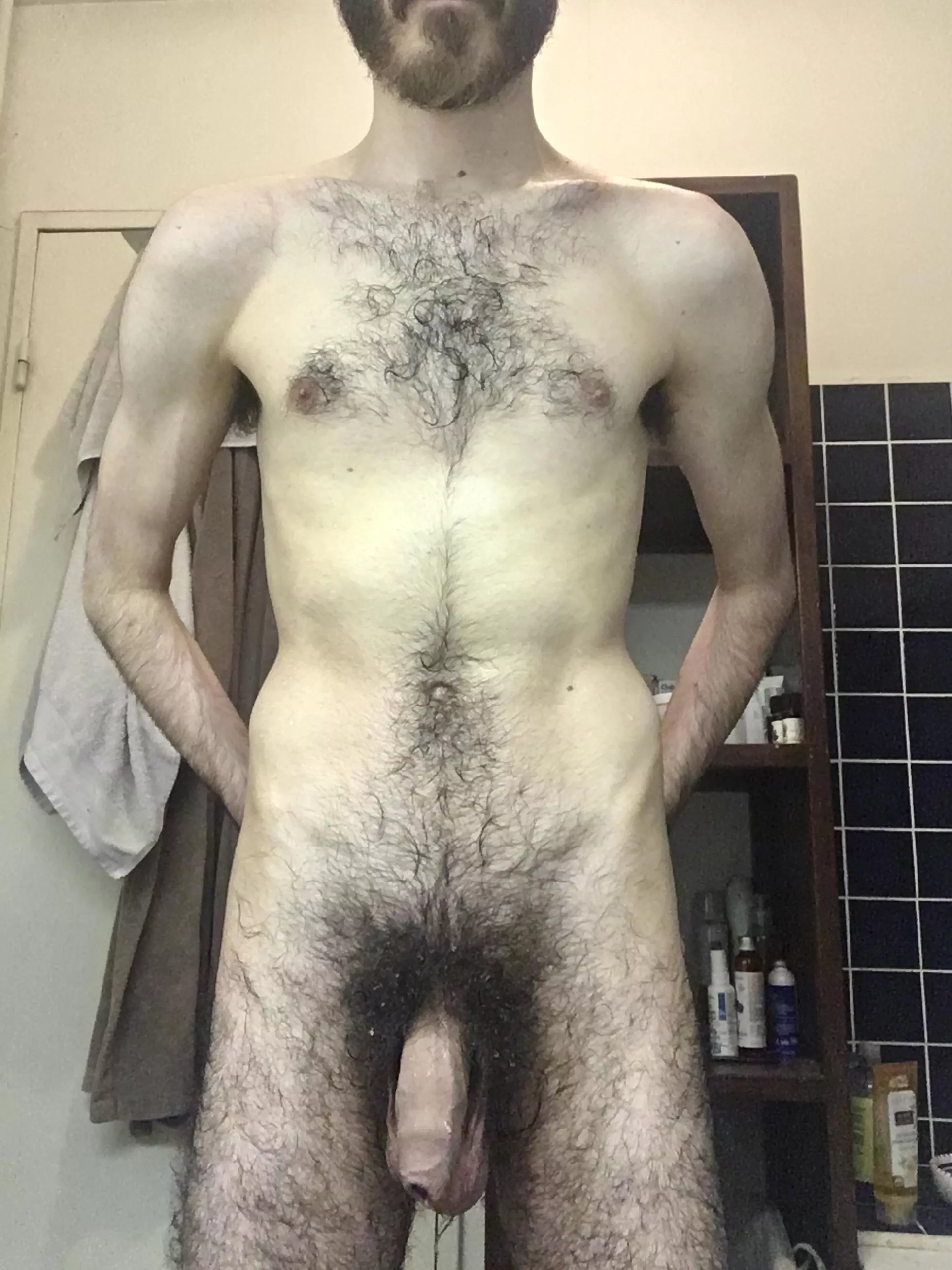 Sometimes I feel like I'm just a twink posing as an otter