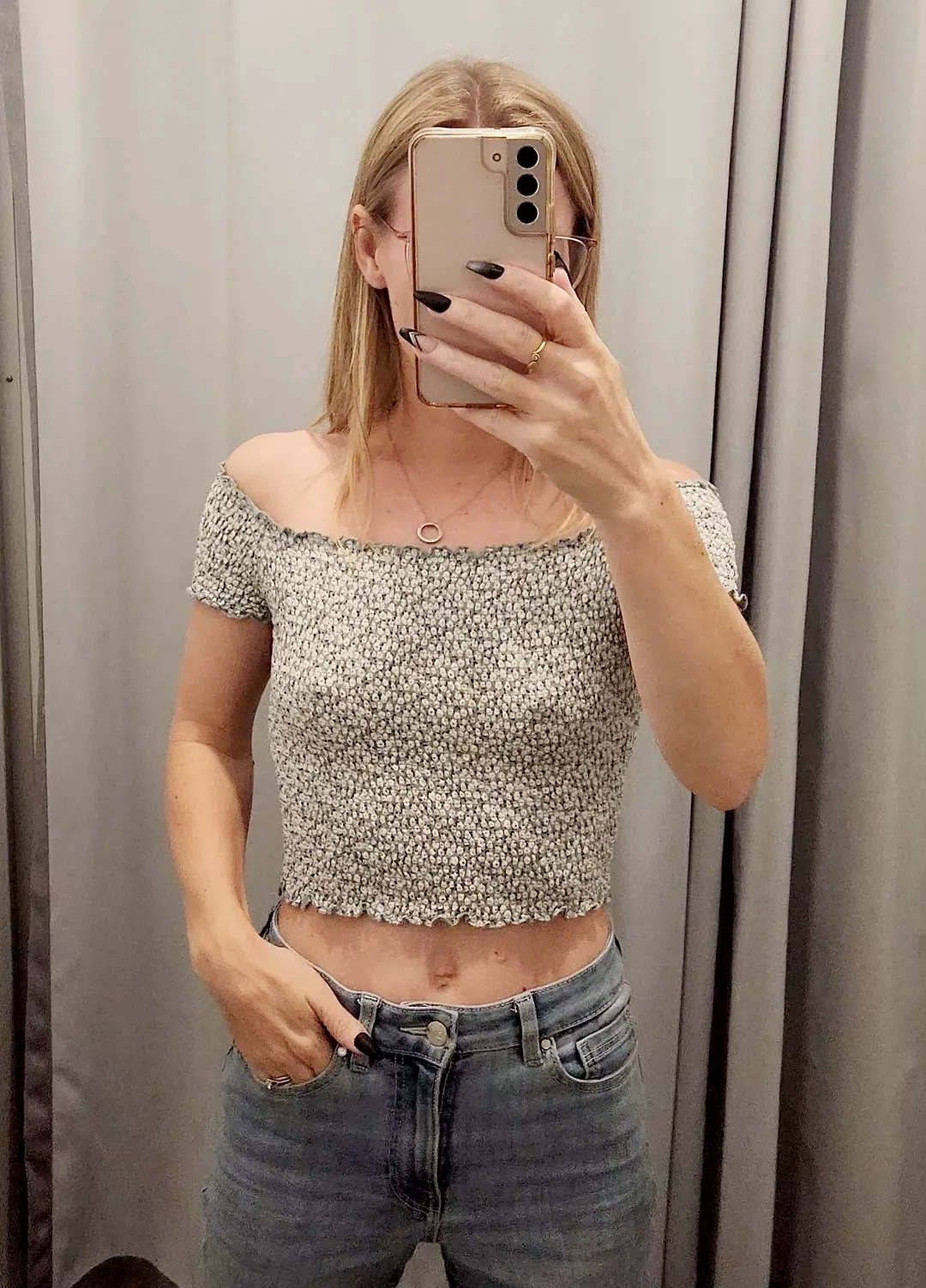 This hugs in all the right places