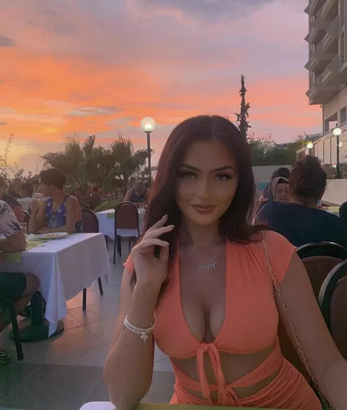 What do you want to do to Kayleigh?