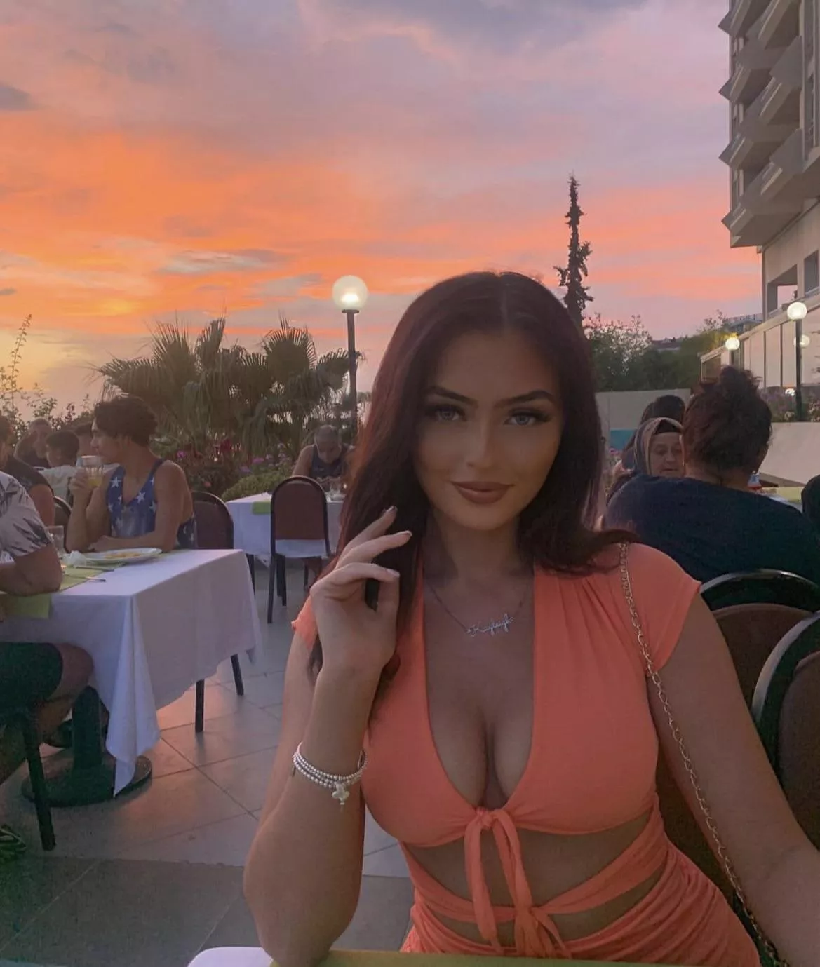 What do you want to do to Kayleigh?