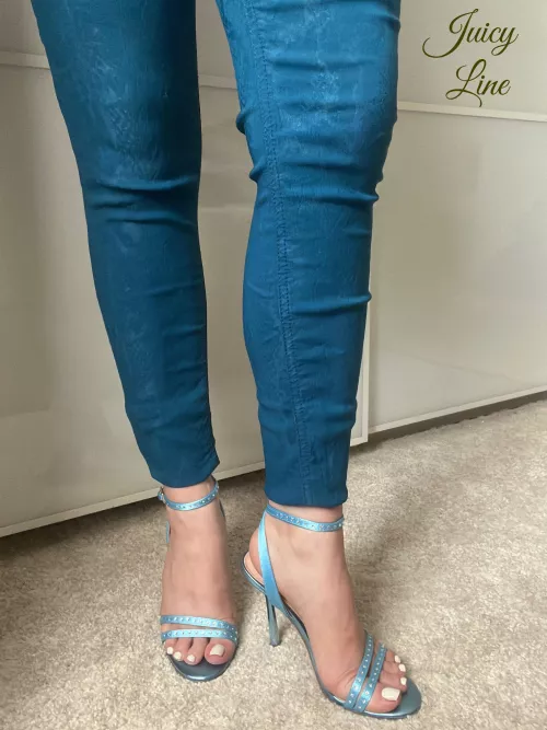 With these heels, I feel like fashion superstar… OC