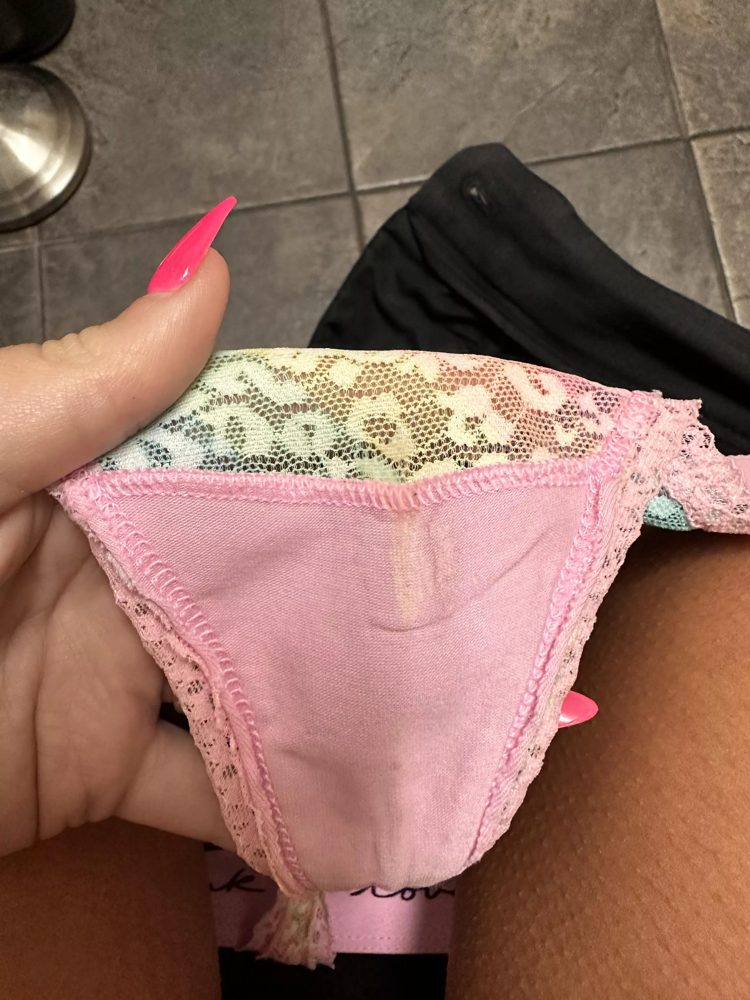 Work panty check!