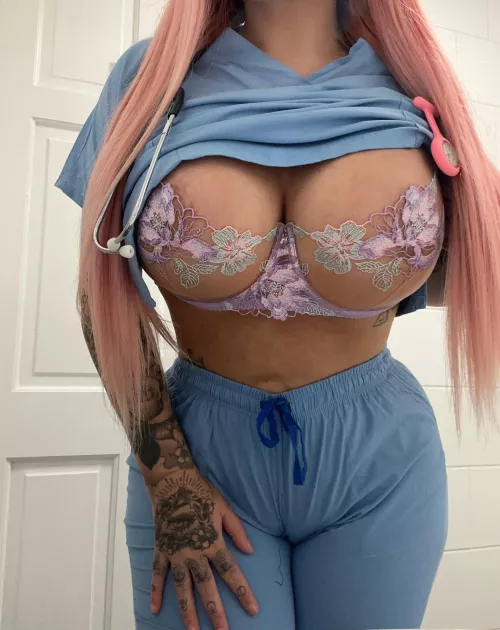 Would you point out my cameltoe if you were my patient?