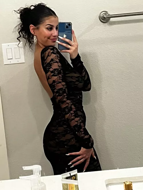 Would you take an Egyptian girl on a date?