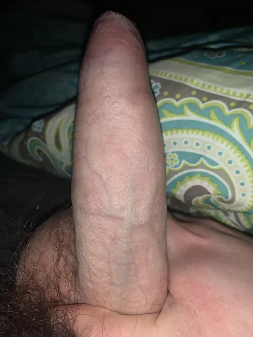 19/ Sometimes I wish I was cut feels like less people like my dick cause it’s uncut ):