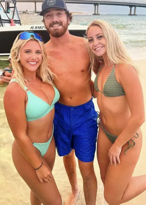 A jealous Bf, and a Envious Gf