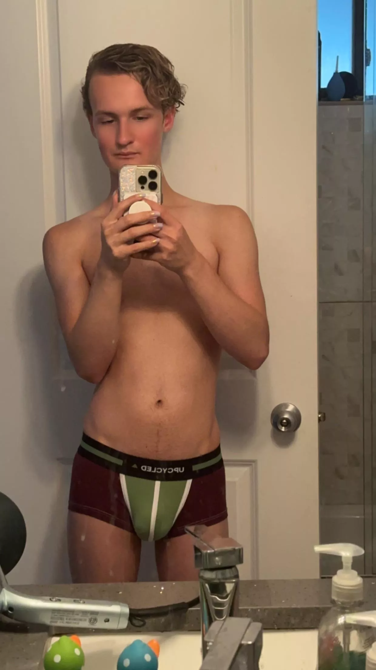 Anyone like the bulge? 😜