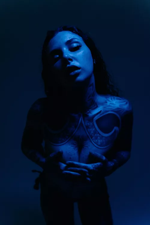 Fuck my tatted body, daddy...