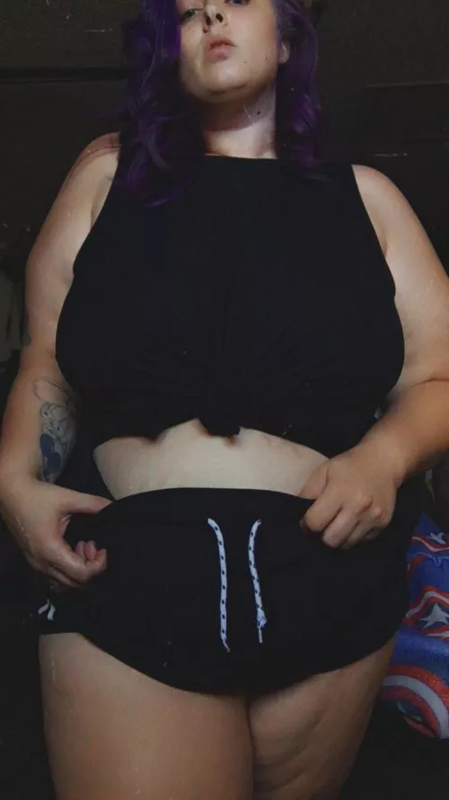 Good morning to all the thick woman lovers 🫦