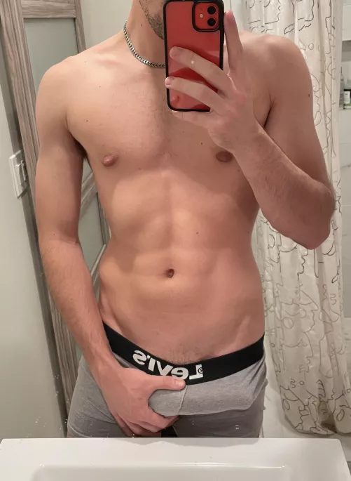 Grey looks good on me