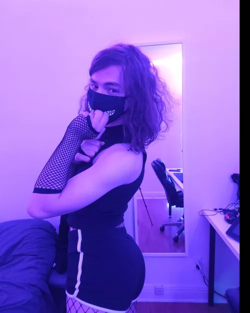 Hiii First Time Here :3