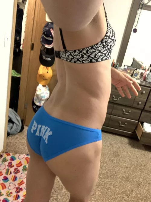 New bra and panties! 🤗