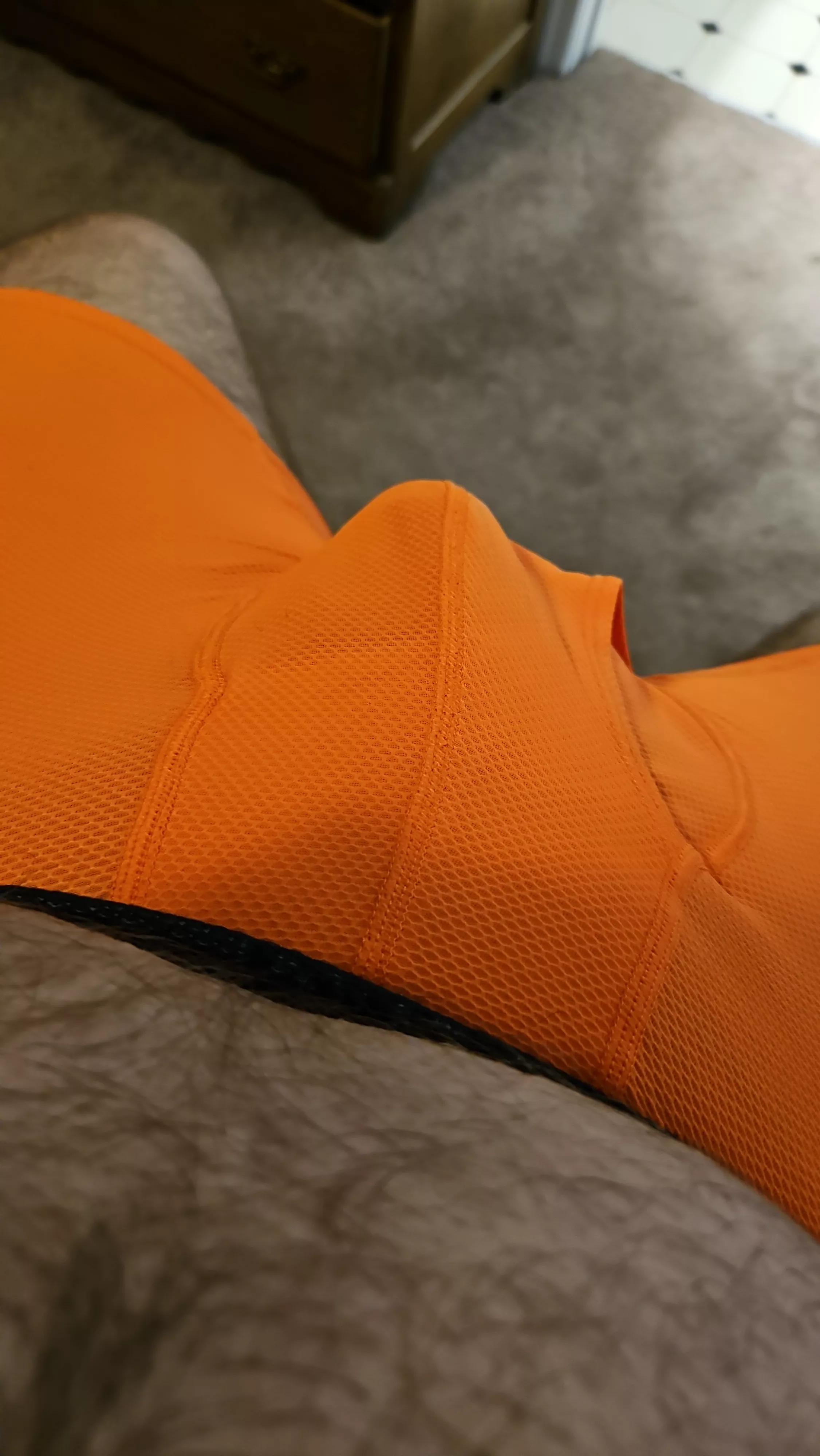 Orange bulge