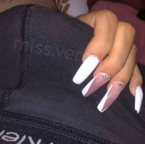 The new set a slave like you paid for, nicely wrapped around a real cock😌💅🏻
