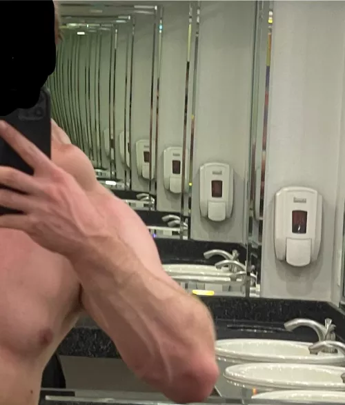 Veiny with a pump