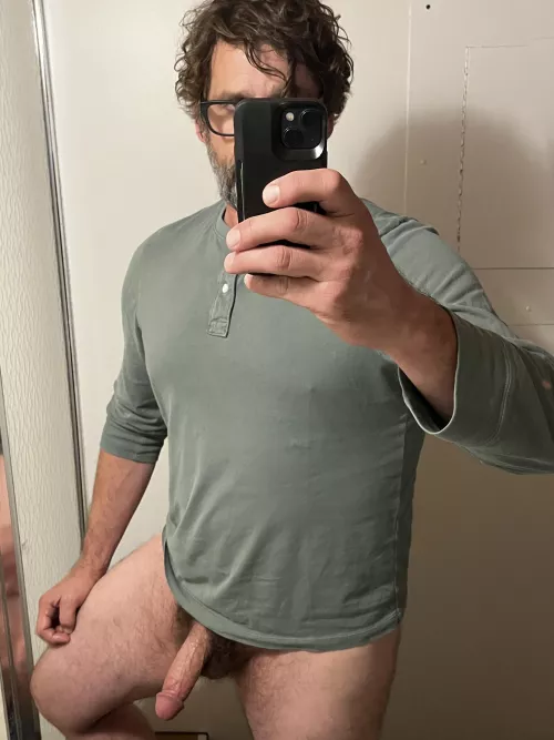 (52) Daddy needs to stop this and get home so we can play.