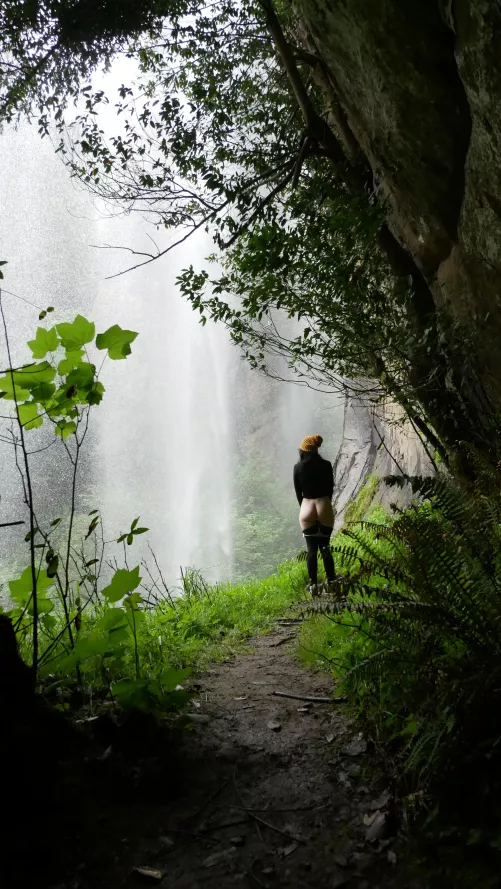 A milf spotted in the wild