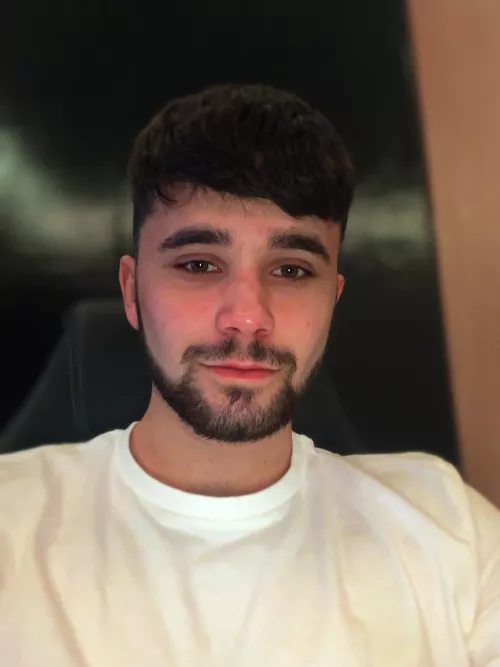 Cum tribute my face😏