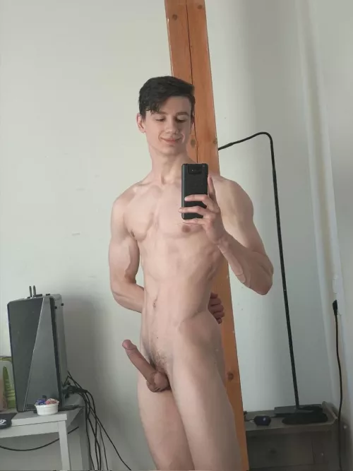 Do you like it thicc? 🍆