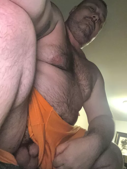 Happy hump day, in need of a big booty to hump