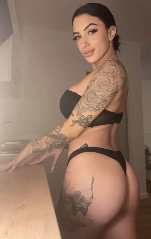 I love that they cum inside my ass