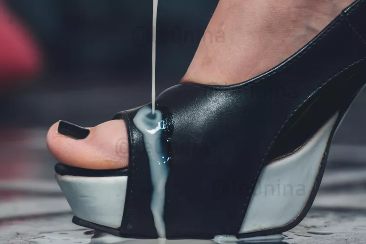 I told you not to cum yet!