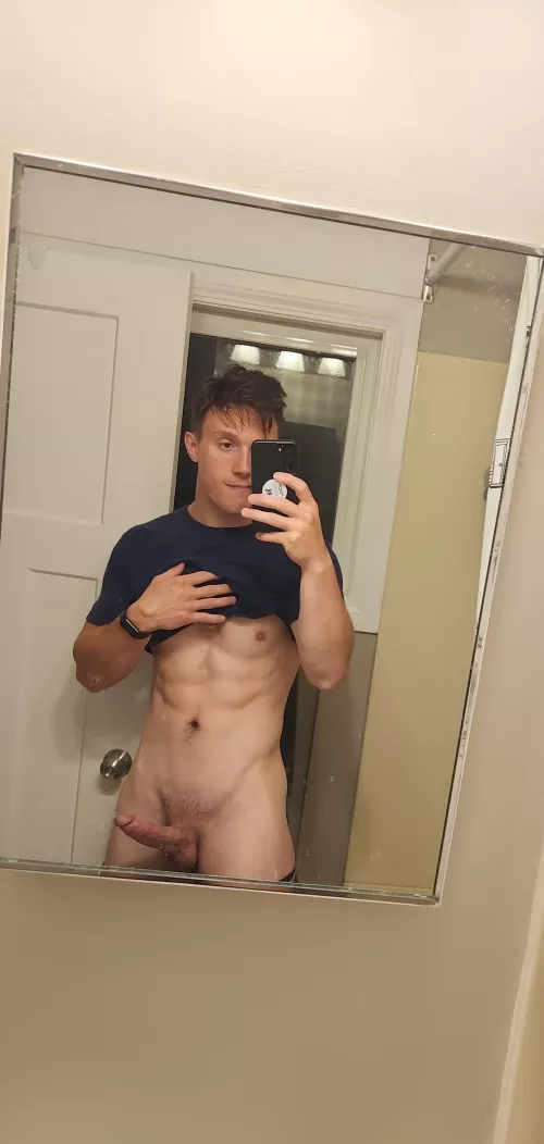 I wish I knew why hung guys make me drip.