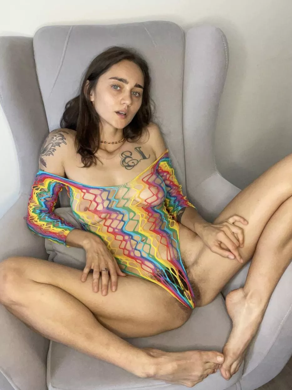 rainbow makes me happy