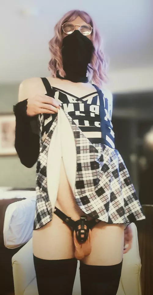 Should I Stay Caged?