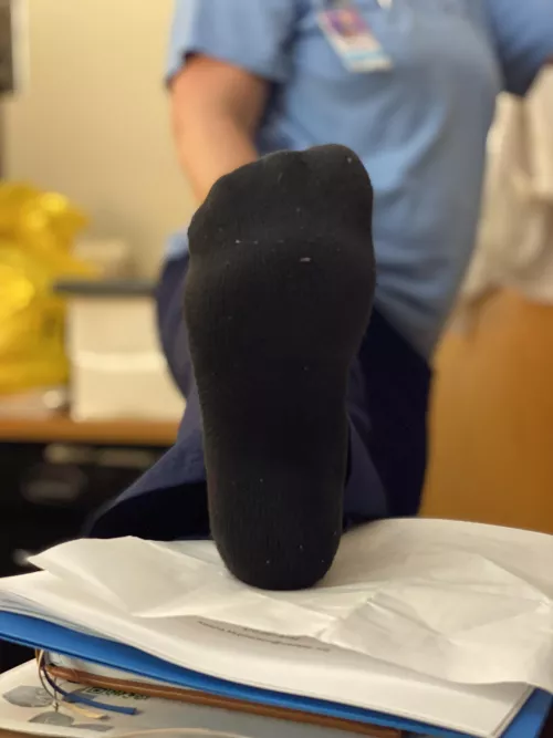 Sometimes as a nurse you just have to put your feet up😉 Im on day 2 out of 5 with these black beauties💋